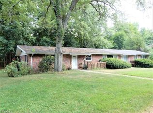 5 Valley Dr #B, Belvidere, NJ 07823