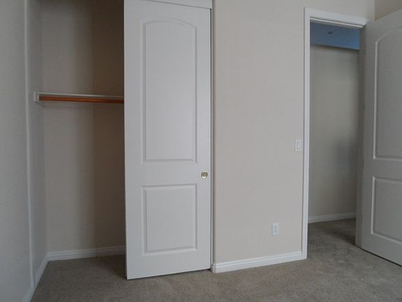 3rd image of 9032 Big Plantation Ave