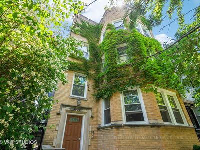 4509 N Albany Ave APT 2, Chicago, IL, 60625