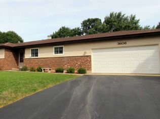 3606 W Saint Paul Ave, McHenry, IL 60050