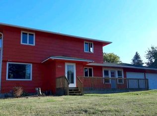 520 E 11th Ave, Webster, SD 57274