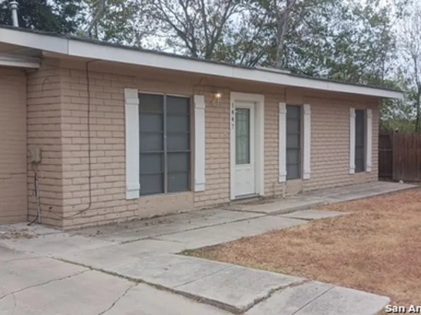 1447 Edris Dr, San Antonio, TX 78224