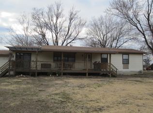 24097 Franklin Ln, Dennis, KS 67341