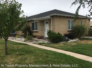 3267 N Pontiac St, Denver, CO 80207