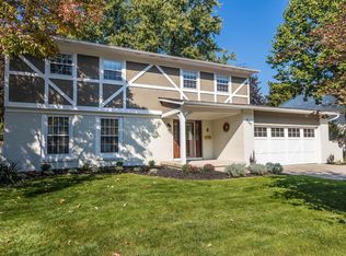 225 Bellefield Ave, Westerville, OH 43081