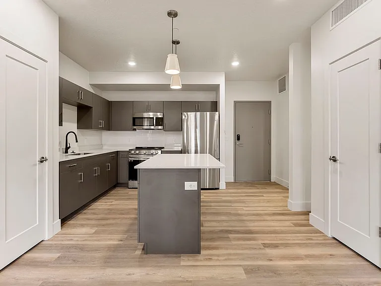 Brand New Modern Apartments at Ascesa — Photo 7