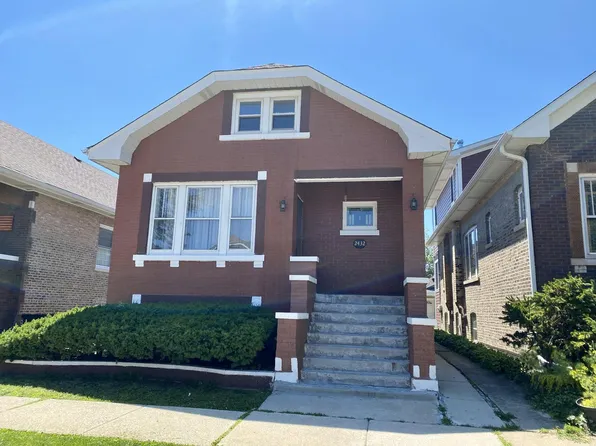 2432 Elmwood Ave, Berwyn, IL 60402