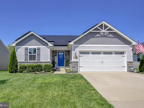 11290 Emerald Dr, King George, VA 22485