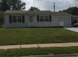 7106 La Vista Dr, La Vista, NE 68128
