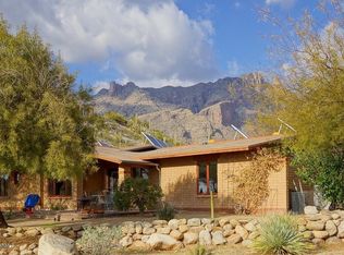 6830 N McFall Crags Pl, Tucson, AZ 85718