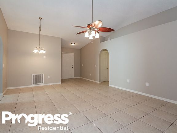 2nd image of 12919 Parkington Dr
