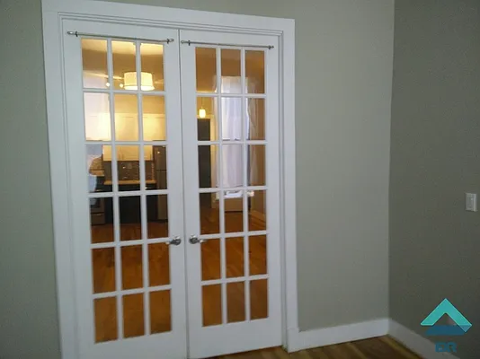 Rented by EXR | media 37