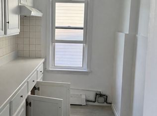 2-4 Welcome St #2, New Bedford, MA 02740