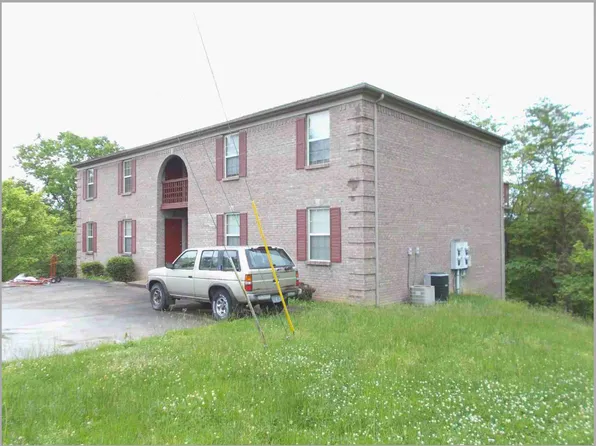 170 Ruby Ln #D, Irvine, KY 40336