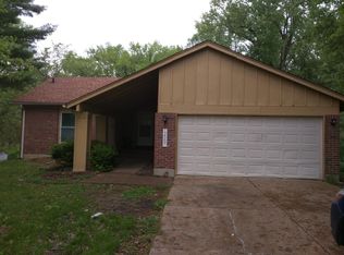 12583 Springtrail Dr, Florissant, MO 63033