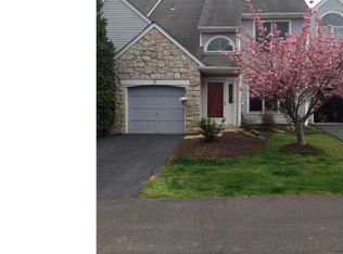 84 Harlow Cir, Ambler, PA 19002