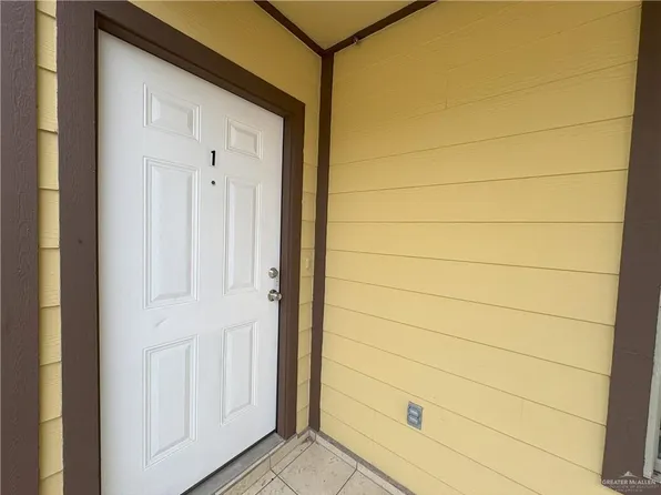 209 N Linares St, Mission, TX 78573