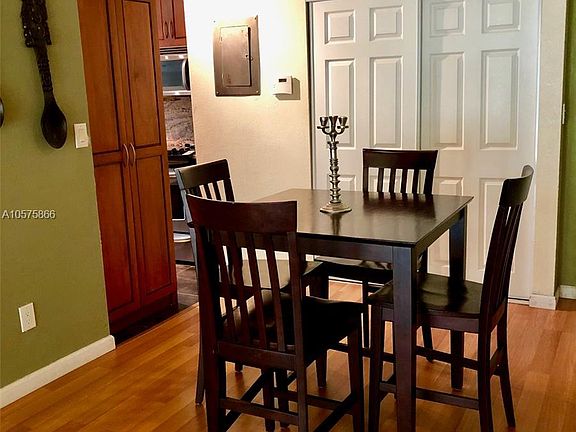 4th image of 210 Fontainebleau Blvd APT 314