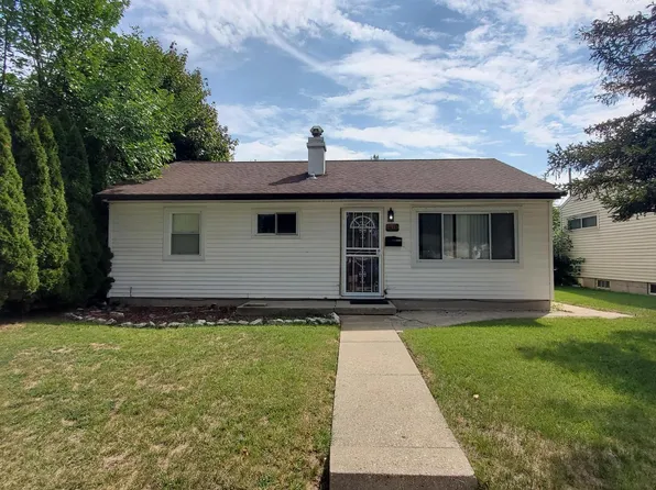 6919 West Grantosa DRIVE, Milwaukee, WI 53218