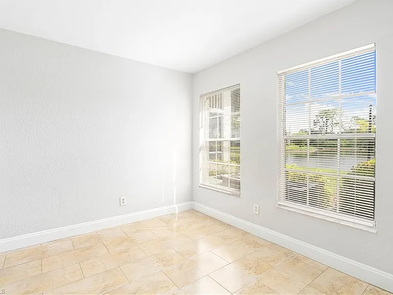 116 Santa Clara Dr #12 — Photo 4