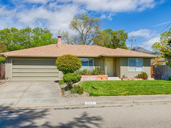 7377 Oak Leaf Drive, Santa Rosa, CA 95409