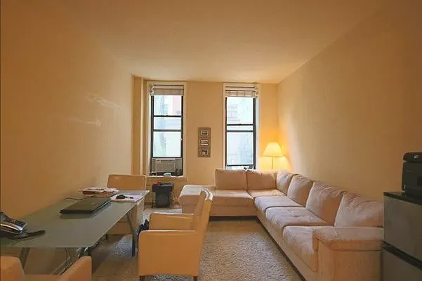 Rented by Oxford Property Group | media 11