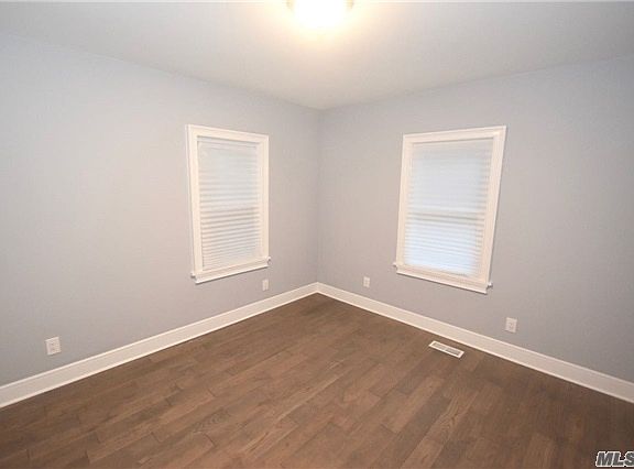 5th image of 103 Herkimer St