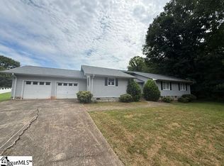 48 N Windward Ct, Taylors, SC 29687