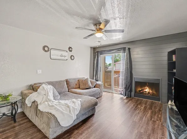 225 E 8th Ave #F-F11, Longmont, CO 80504