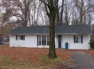 3737 Parkview Dr, Terre Haute, IN 47803