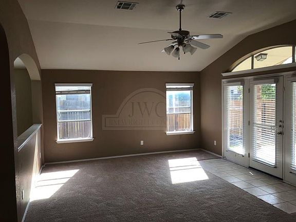 5th image of 6102 Emilie Ln