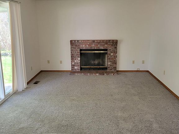 4th image of 10703 102nd Avenue Ct SW