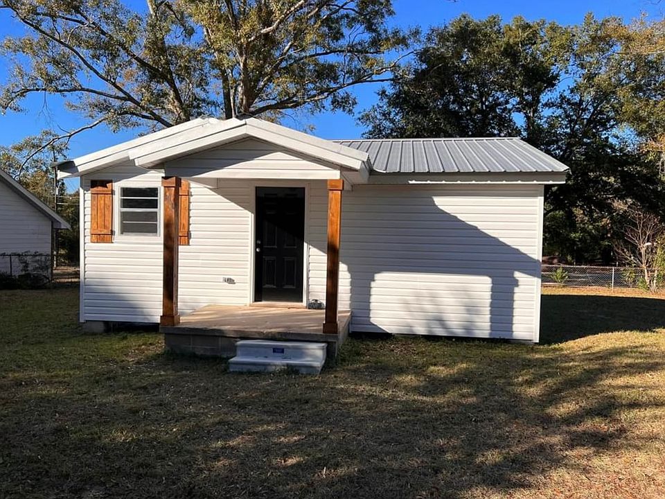 1185 Lamar St, Lucedale, MS 39452 Zillow
