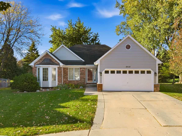 2514 Portobello Dr, Troy, MI 48083
