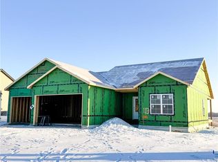 952 Forbs Dr, Waterloo, IL 62298