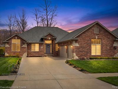 50486 Torrey Pines Dr, Macomb, MI, 48042