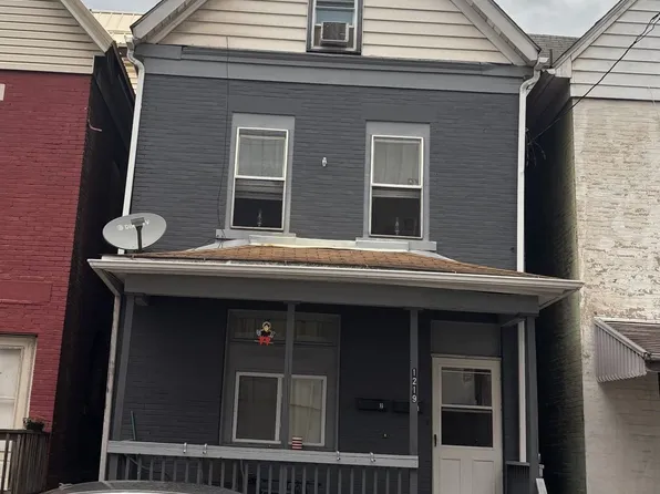 1219 Airbrake Ave, Turtle Creek, PA 15145