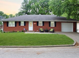 509 W 30th St, Higginsville, MO 64037