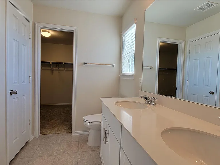 807 Goldenrod Ln — Photo 21