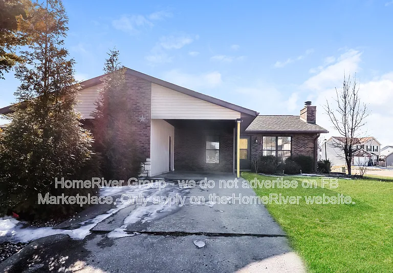 42 Kinney Dr — Photo 1