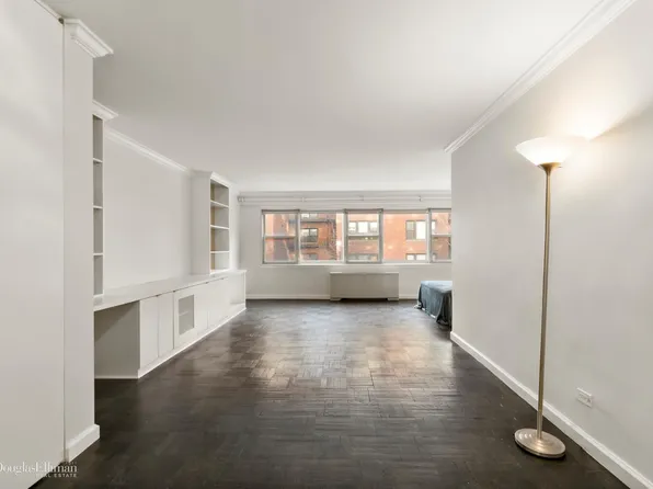 101 W 12th St APT 3T, New York, NY 10011
