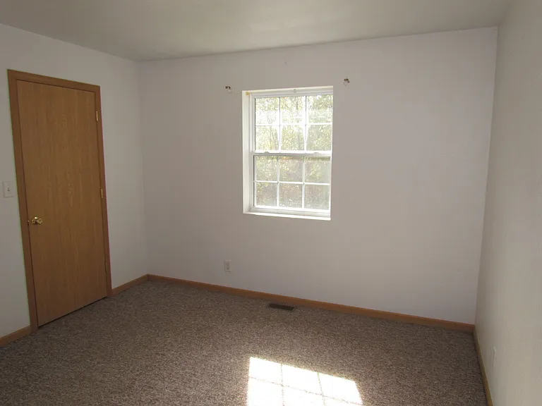 407 9th Street Cir — Photo 12