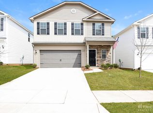 139 Spring Knoll Dr, Charlotte, NC 28262