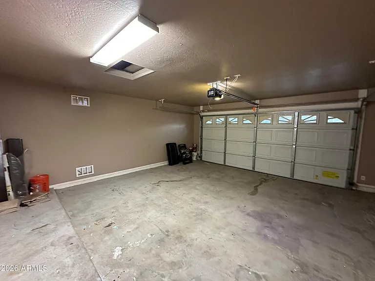15233 W Tasha Dr — Photo 37