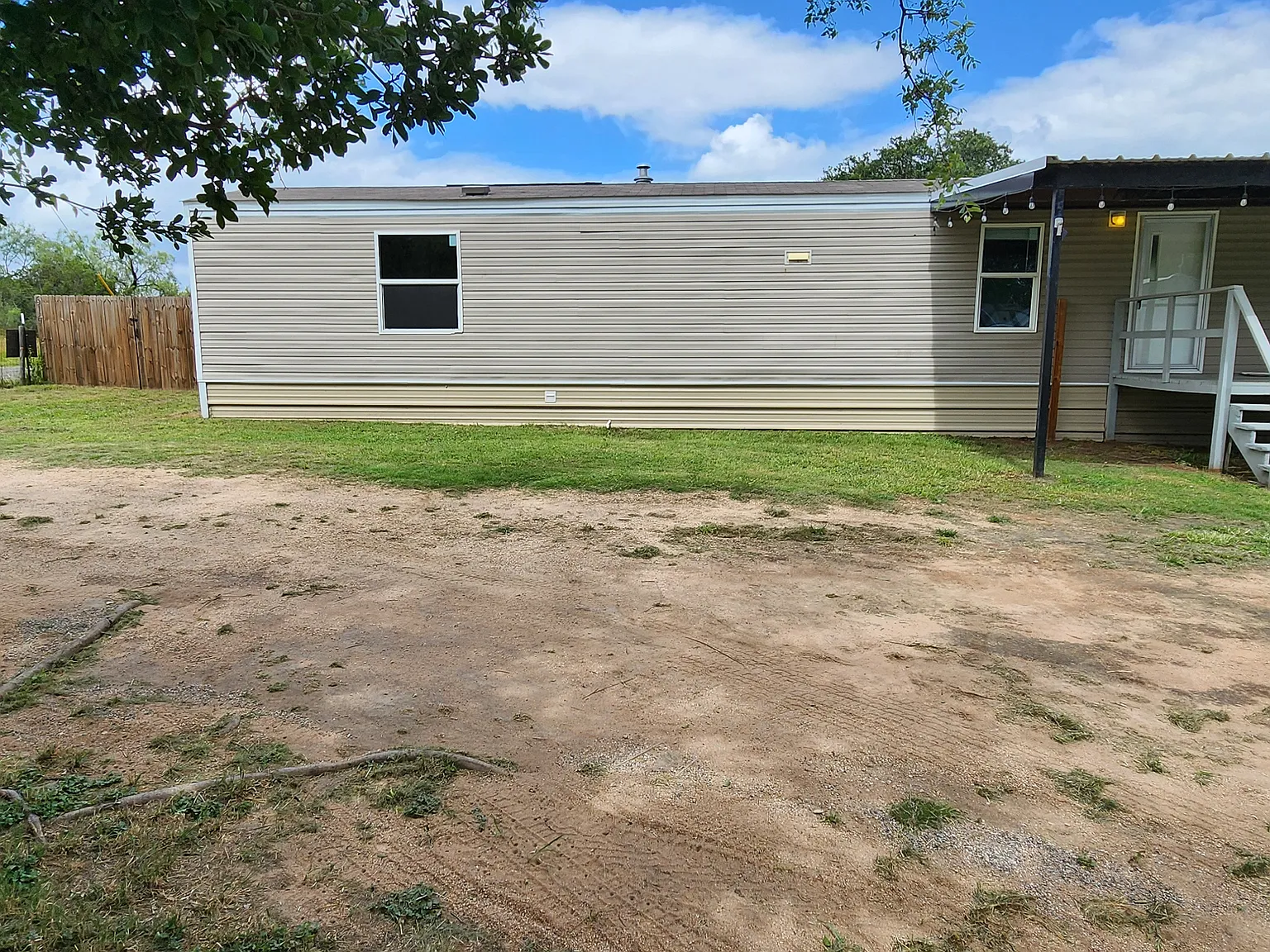2 bed, 964 sqft, $1,500 — Photo 4