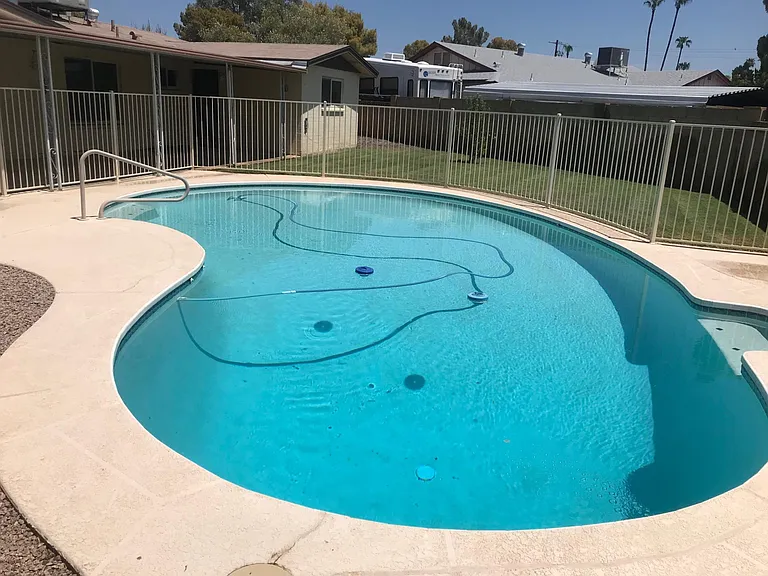 1971 E Meadow Dr — Photo 8