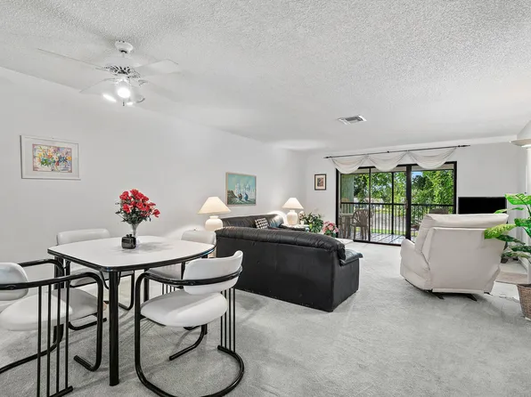36 STRATFORD Lane W #F, Boynton Beach, FL 33436