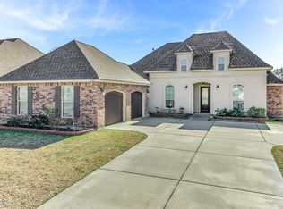 333 Victoria Lights Ln, Broussard, LA 70518