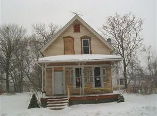 7631 Star Ave, Cleveland, OH 44103