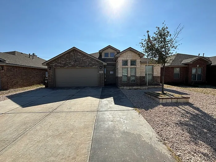 5913 Mile High Ln — Photo 1